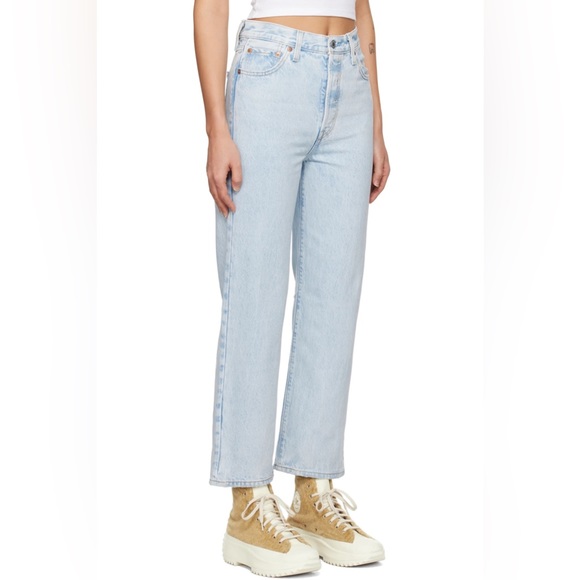 Ribcage Levi’s straight wide ankle jeans light blue wash - Picture 2 of 5